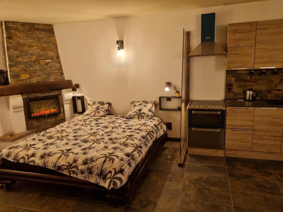 Studio Port Pin Vue Mer, Jacuzzi, Hammam, Parking Prives Cassis Exteriér fotografie